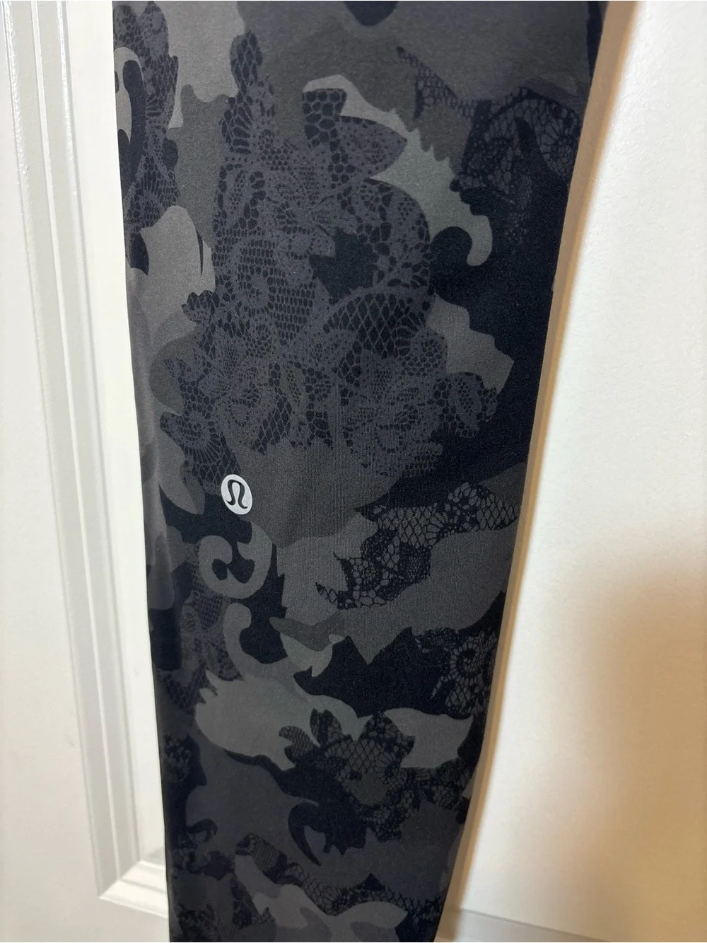 lululemon athletica Black & Charcoal Camouflage-Pattern Leggings